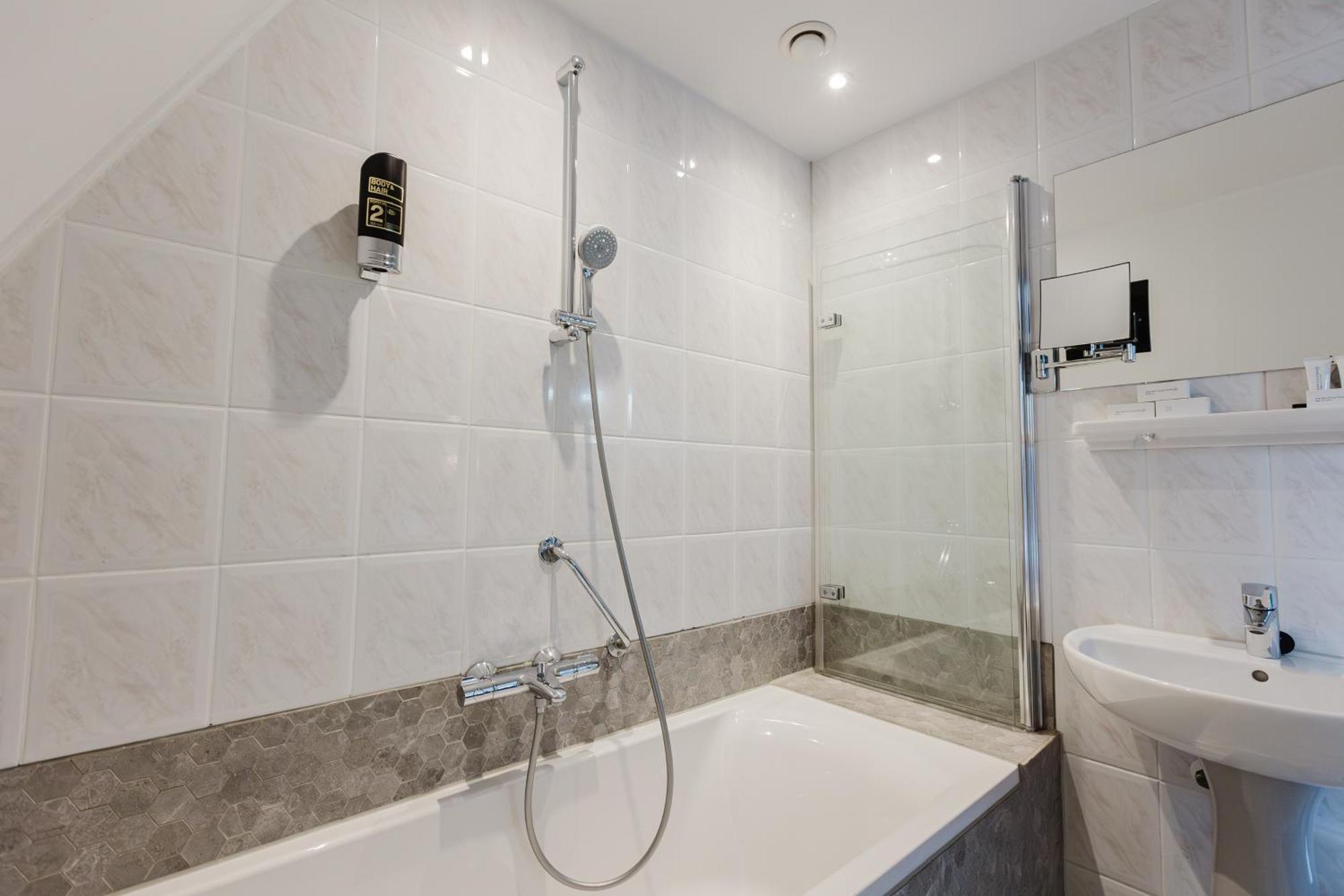 Atlas Hotel Valkenburg aan de Geul ภายนอก รูปภาพ